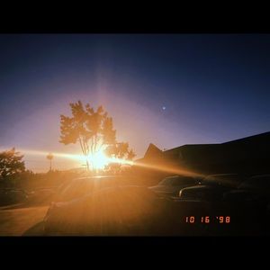 Meet your Posher, Stenya